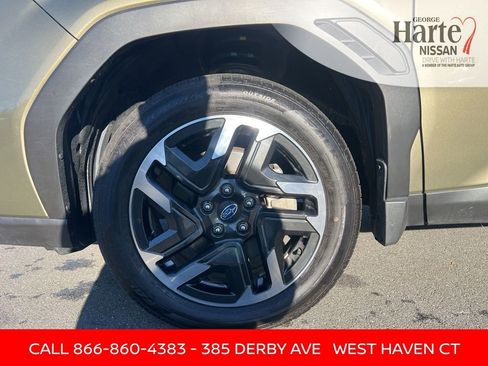 Used 2025 Subaru Forester Limited AWD/4WD image 23