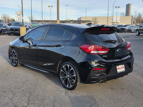 Used 2019 Chevrolet Cruze Premier w/ Sun And Sound Package image 7