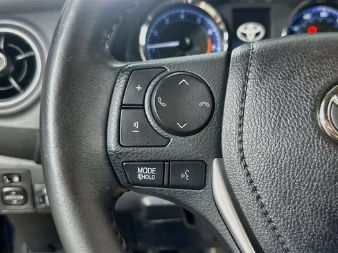 Used 2017 Toyota Corolla SE FWD image 21