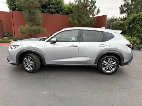 Used 2025 Acura ADX AWD image 3