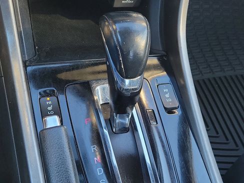 Used 2016 Honda Accord EX-L image 24