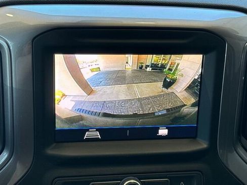 Used 2022 Chevrolet Silverado 2500 Custom w/ Custom Value Package AWD/4WD image 18