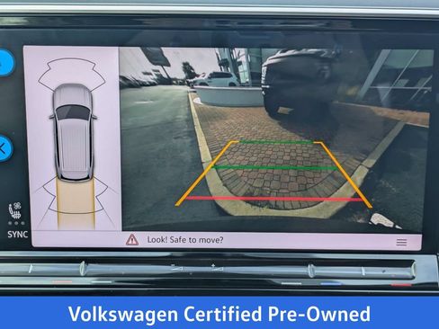 Certified 2024 Volkswagen Atlas SE FWD image 23