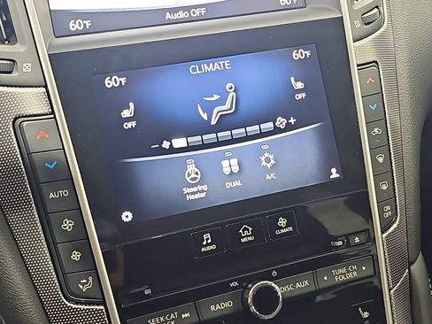 Used 2016 INFINITI Q50 3.0t Premium w/ 3.0T Premium Plus Package AWD/4WD image 26