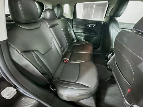 Certified 2022 Jeep Compass Trailhawk image 36