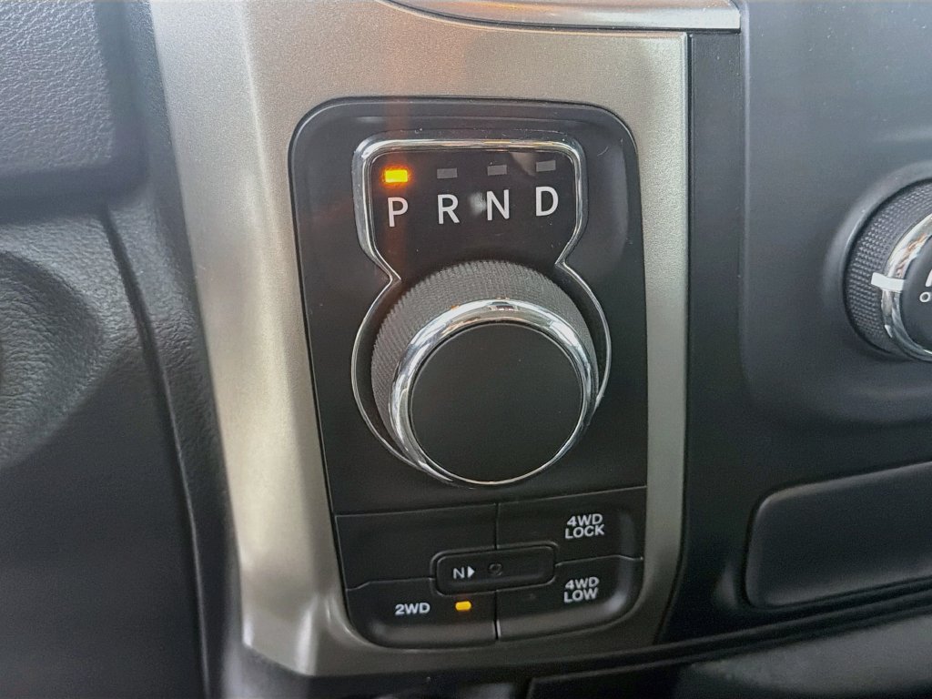 Used 2019 RAM 1500 Classic SLT AWD/4WD image 17
