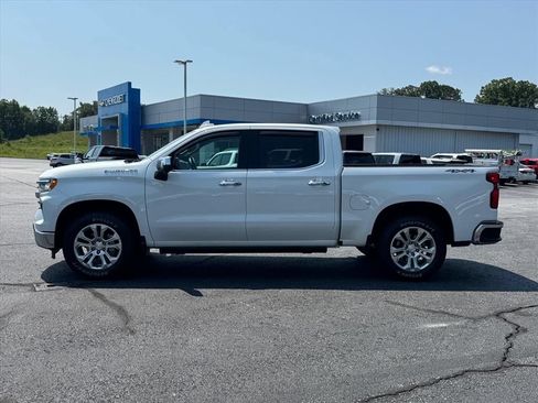 Used 2024 Chevrolet Silverado 1500 LTZ AWD/4WD image 6