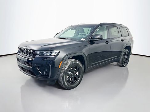 New 2026 Jeep Grand Cherokee L 4WD image 3