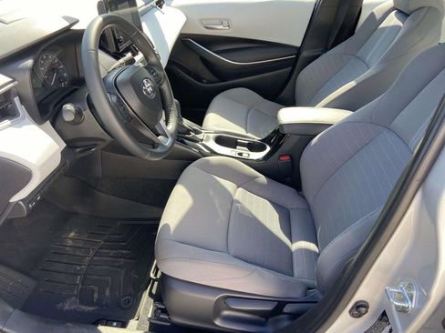 Used 2025 Toyota Corolla SE image 13