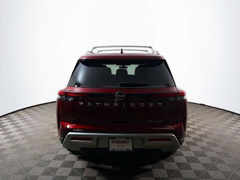 Certified 2023 Nissan Pathfinder SL AWD/4WD image 5