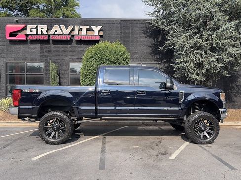 Used 2021 Ford F250 Lariat w/ Lariat Ultimate Package image 18