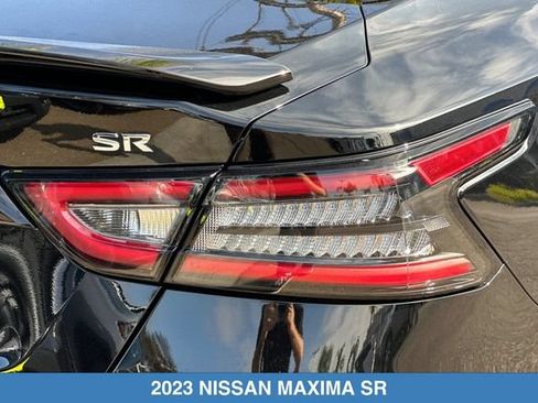 Used 2023 Nissan Maxima SR w/ Sport Mat Group FWD image 29