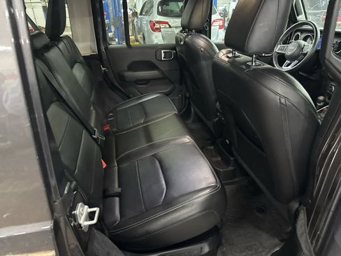 Used 2021 Jeep Wrangler Unlimited Sahara w/ Cold Weather Group image 12