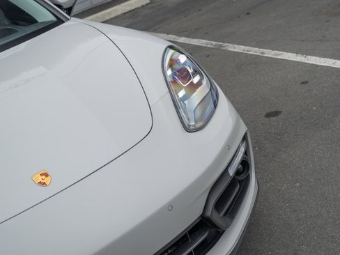 Used 2023 Porsche Panamera 4 Platinum Edition w/ Assistance Package image 16