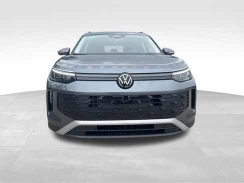New 2026 Volkswagen Tiguan S FWD image 8