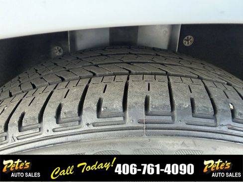 Used 2017 Ford Focus SE FWD image 11
