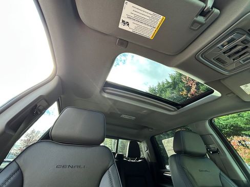 New 2026 GMC Sierra 2500 Denali image 27