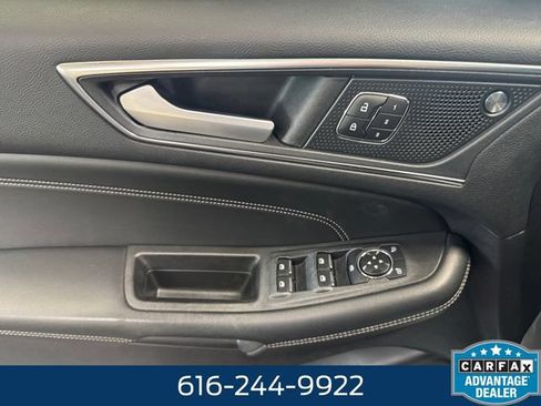 Used 2020 Ford Edge Titanium w/ Equipment Group 301A AWD/4WD image 24