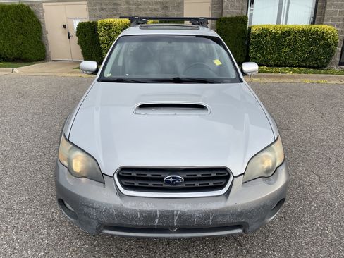 Used 2005 Subaru Outback 2.5XT Limited AWD/4WD image 9