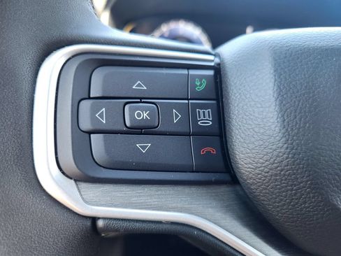 Used 2025 Jeep Wagoneer 4WD image 26