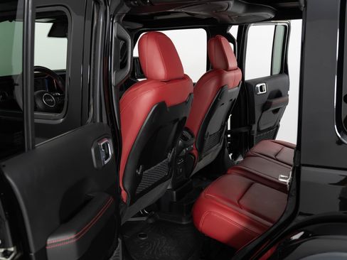 Used 2024 Jeep Wrangler Unlimited Rubicon 392 AWD/4WD image 11
