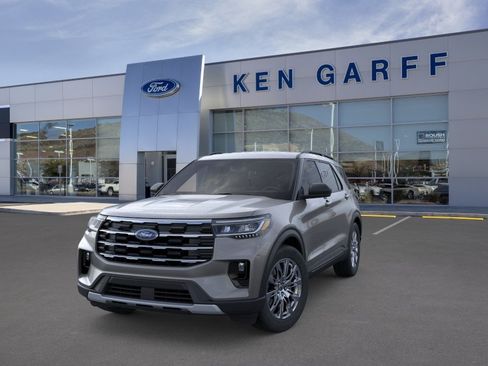 New 2026 Ford Explorer Active AWD/4WD image 2