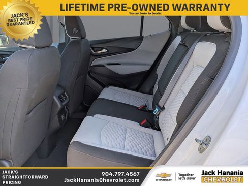 Certified 2021 Chevrolet Equinox LS w/ LS Convenience Package FWD image 13