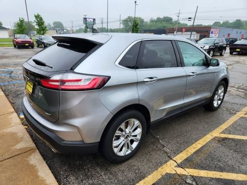 Used 2024 Ford Edge Titanium AWD/4WD image 3