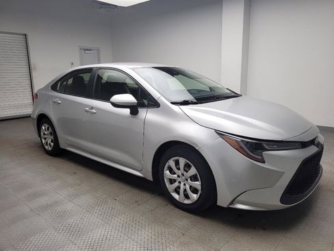 Used 2021 Toyota Corolla LE w/ Carpet Mat Package (TMS) image 11