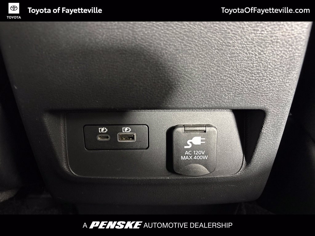 Used 2022 Nissan Frontier PRO-4X AWD/4WD image 23