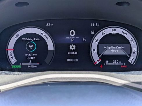 Used 2025 Toyota Camry XSE image 28