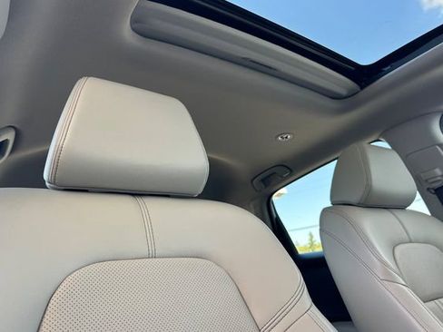 Used 2024 Honda HR-V EX-L image 18
