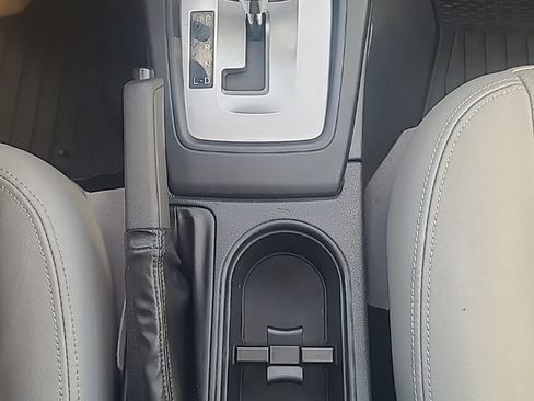 Used 2016 Subaru Forester 2.5i Limited w/ Popular Package #2 image 32