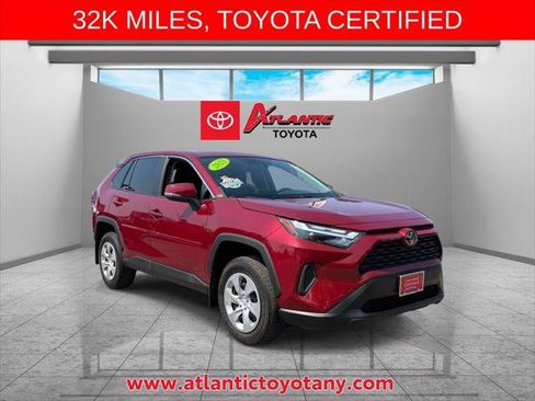 Certified 2023 Toyota RAV4 LE AWD/4WD image 1