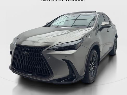 Used 2022 Lexus NX 250 FWD image 4