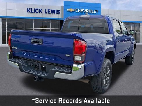 Used 2022 Toyota Tacoma SR5 AWD/4WD image 8