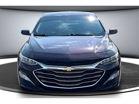 Used 2020 Chevrolet Malibu Premier FWD image 4