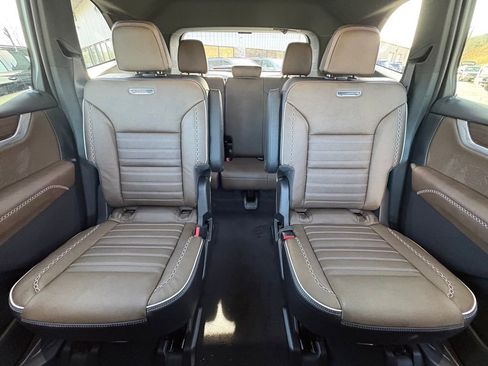 New 2026 GMC Acadia Denali Ultimate image 38