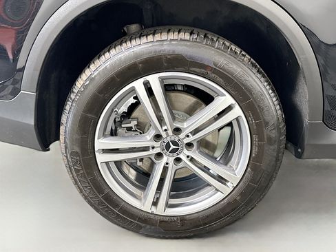 Used 2022 Mercedes-Benz GLC 300 w/ Premium Package Lite image 33