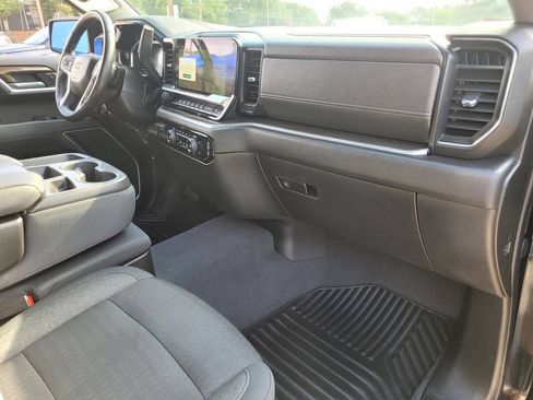 Used 2022 Chevrolet Silverado 1500 LT w/ All Star Edition Plus AWD/4WD image 8