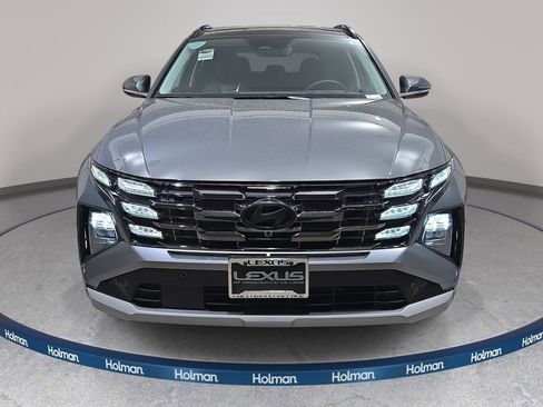 Used 2025 Hyundai Tucson Limited image 3