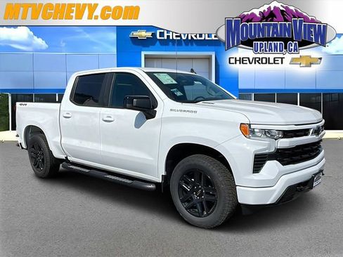 New 2026 Chevrolet Silverado 1500 RST w/ RST Select Package AWD/4WD image 1