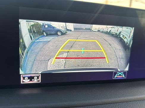 Used 2022 Lexus RX 350L Premium image 42