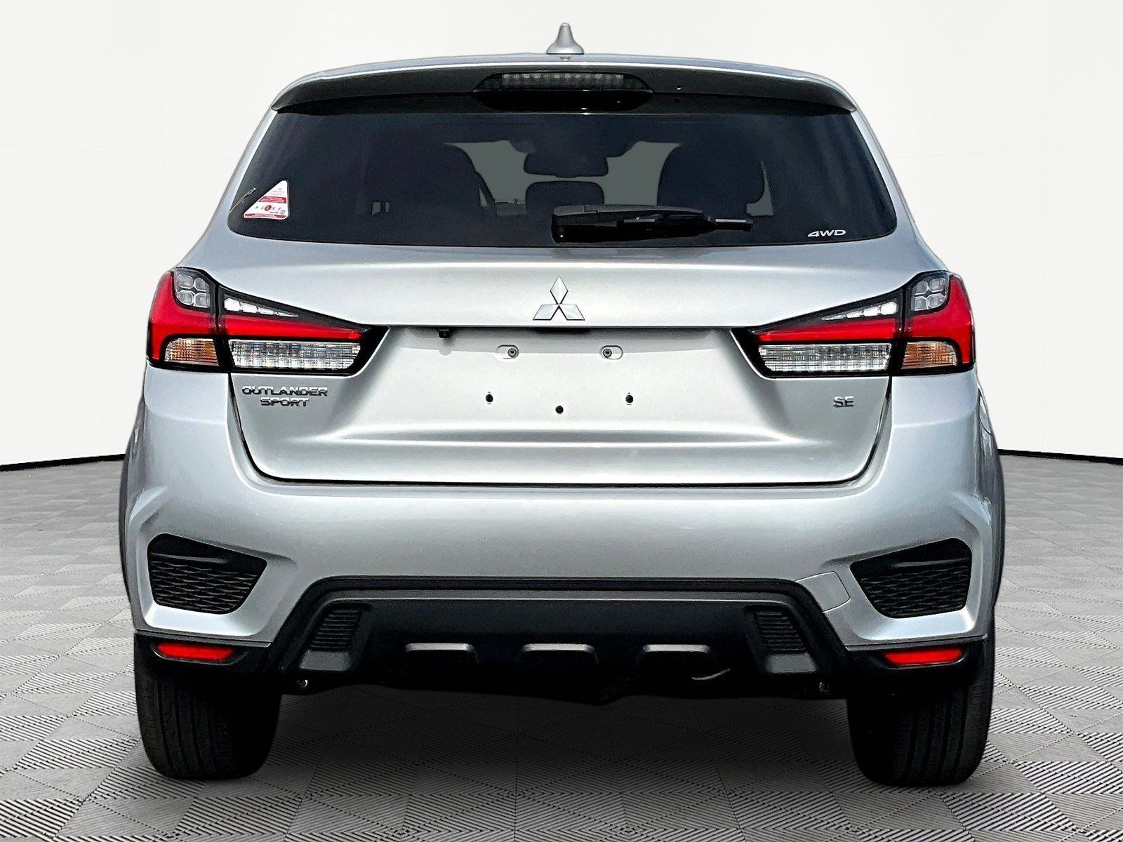 Used 2026 Mitsubishi Outlander Sport SE AWD/4WD image 5