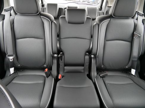 New 2026 Honda Odyssey Elite image 14