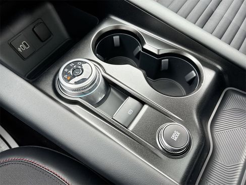 New 2026 Ford Explorer ST-Line image 18