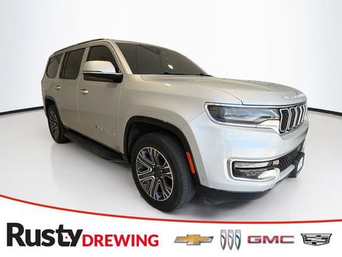 Used 2022 Jeep Wagoneer Series III AWD/4WD image 1