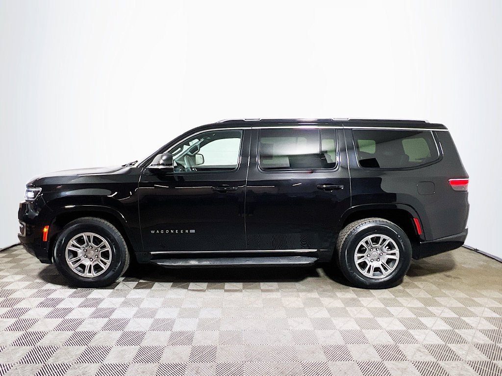 Used 2024 Jeep Wagoneer 4WD image 4