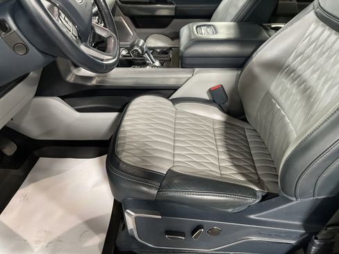 Used 2022 Ford F150 Limited image 13