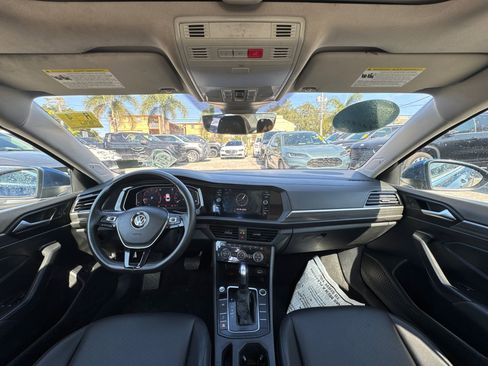 Used 2020 Volkswagen Jetta SEL image 26